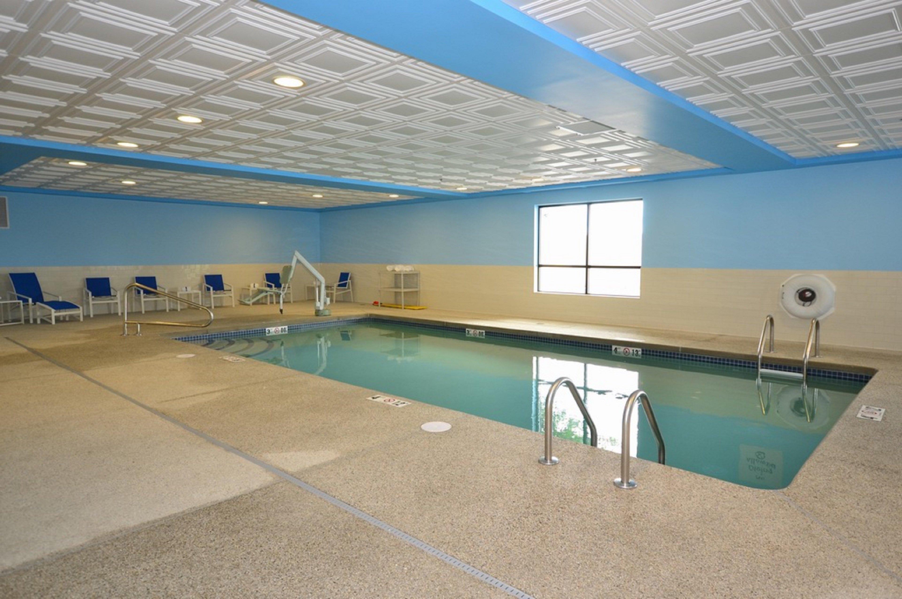 Holiday Inn Express Boston Brockton By Ihg Экстерьер фото